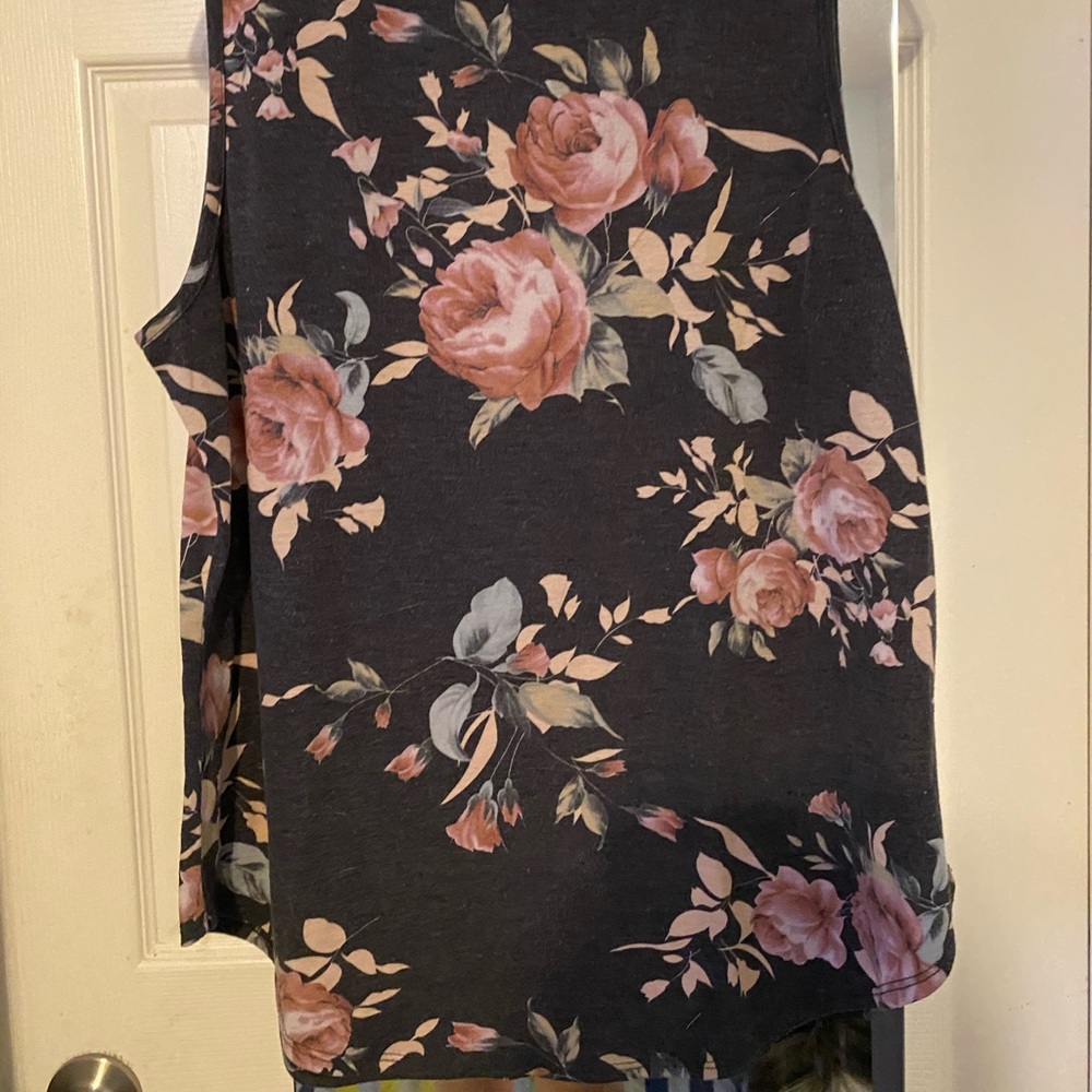 Excellent condition Bombom floral tank xl
